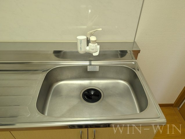 リバーウエスト 壱番館のキッチン