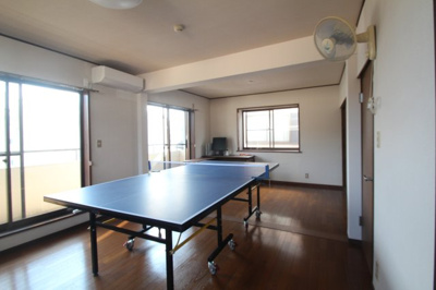 【寝室】 | 西茂呂３丁目中古住宅 | 間仕切りする事で２部屋としてご利用できます！