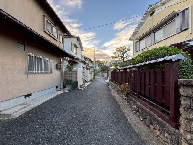 物集女町中海道　建築条件無土地の前面道路含む現地写真