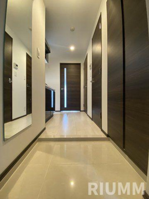 【玄関】 | ジェノヴィア浅草Ⅳスカイガーデン（GENOVIA浅草Ⅳskygarden）