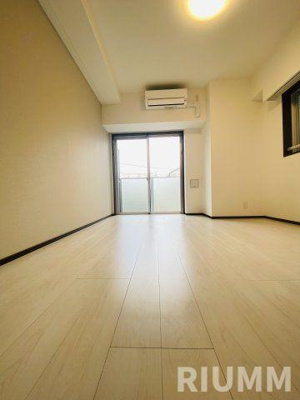 【居間・リビング】 | ジェノヴィア浅草Ⅳスカイガーデン（GENOVIA浅草Ⅳskygarden）