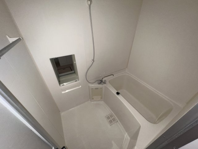 ヴィラージュ長畑Ｉの浴室