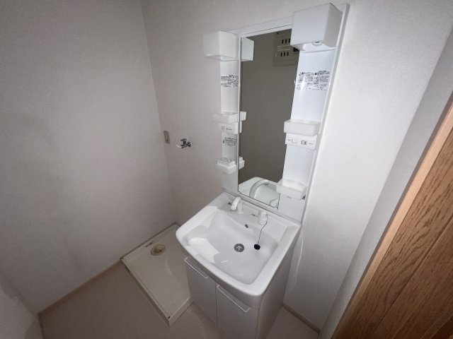 ヴィラージュ長畑Ｉの洗面所