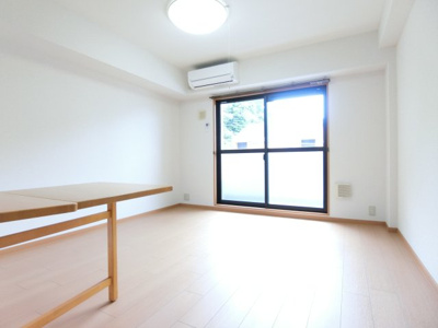 【居間・リビング】 | シャンポールＡ