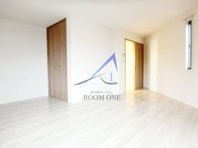 ペインズビレッジの居間・リビング|洋室のお部屋です。