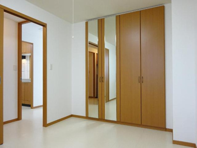 【洋室】 | ライラック