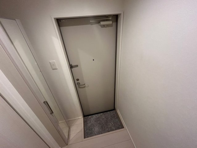 ハーモニーテラス瑞穂通の玄関