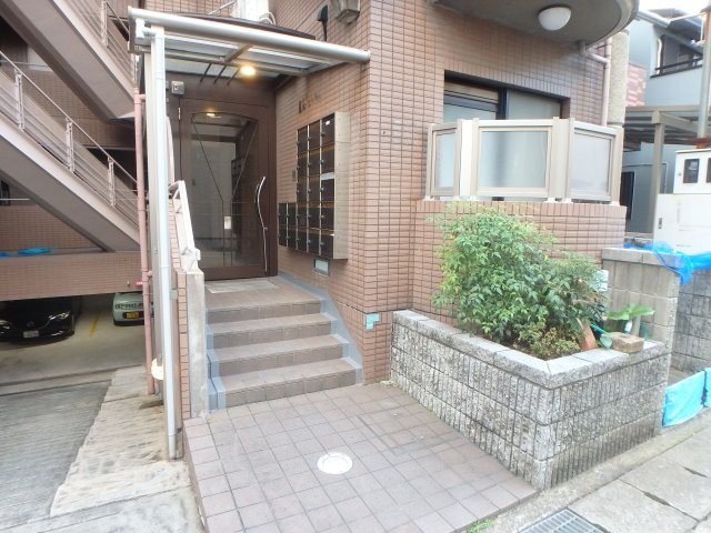 【エントランス】 | 新和パレス西宮ガーデンズ前 | エントランスです