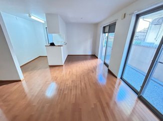 【居間・リビング】 | メゾネット羽衣伽羅橋