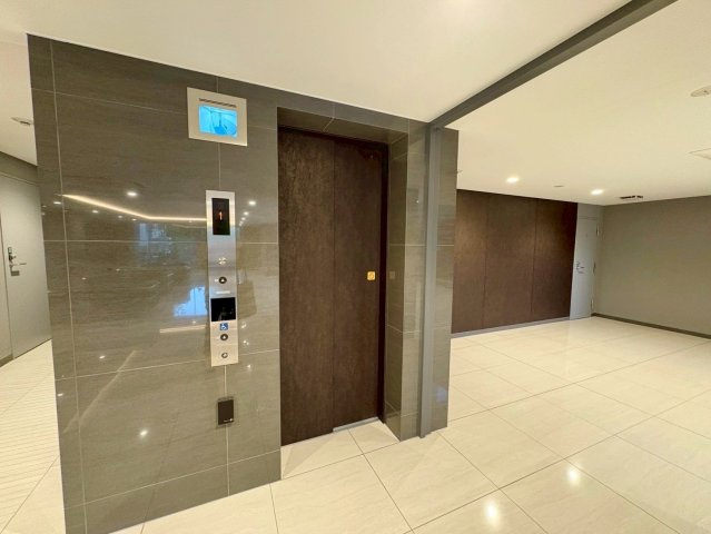 イーグルコート大津フロント 5Fのその他|お荷物が多くてもストレスフリーなエレベーター完備です。