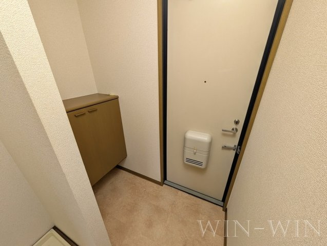 シャンテ・ラ・ヴィ北島 WESTの玄関