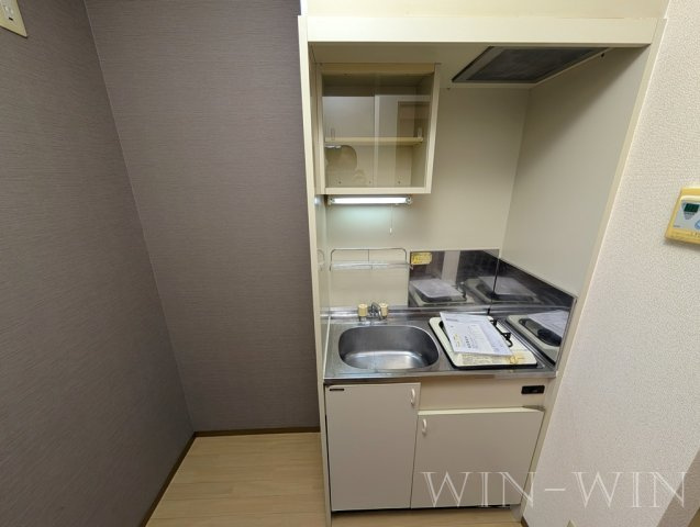 シャンテ・ラ・ヴィ北島 WESTのキッチン
