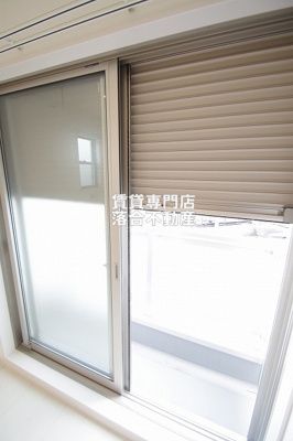 【設備】 | リブリ・すすきの | シャッター付き