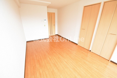 【洋室】 | Mプラザ高井田