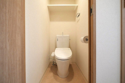 【トイレ】 | スプランディッドV | 落ち着いた空間のトイレです