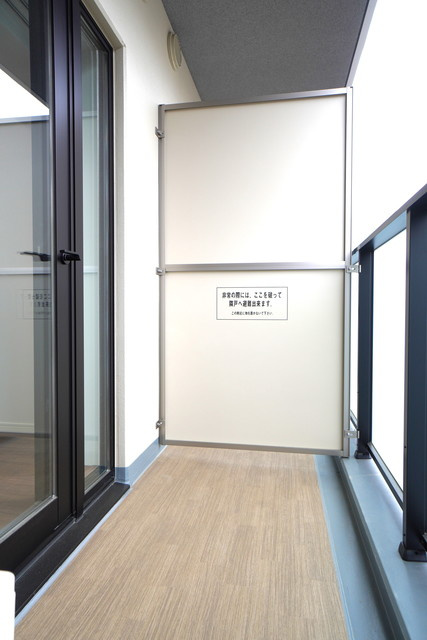 ベルファース神田神保町のバルコニー|※写真は同タイプ住戸です。