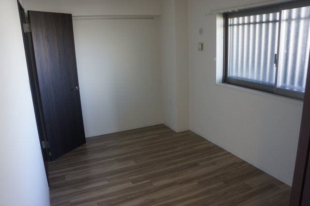 エクセレンシア出雲中央プレミアムレジデンス　4階　空家の洋室