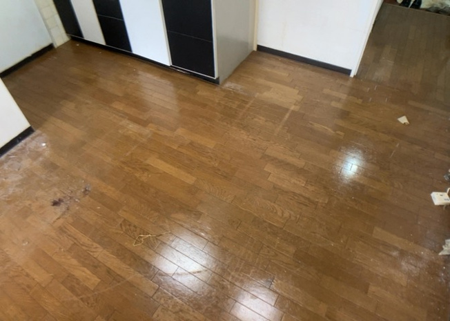 【キッチン】 | セントヒルズ鶴川 | L型アイランドタイプは、キッチンからダイニングにもリビングにも目が行き届くので、とても使いやすい配置です。L字型独立タイプは、キッチンを独立させてるためLDKというよりもLDといった様なイメージです。