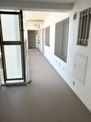 コープ野村南浦和61のその他共用部分|共用廊下