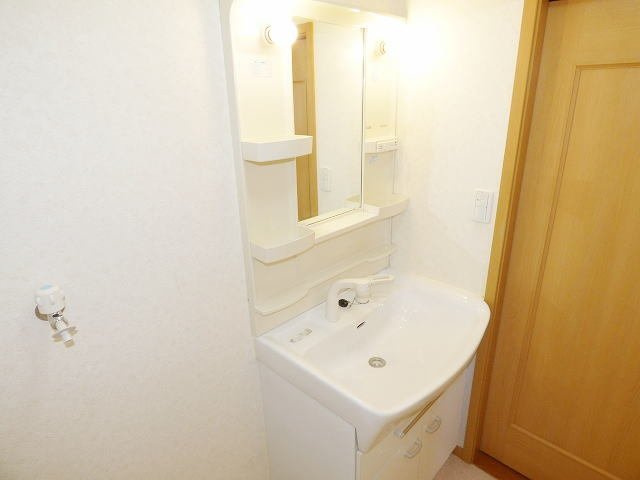 ベルデ・ビエントⅡ番館の洗面所