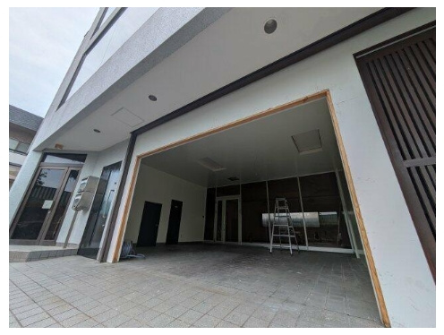 東御旅町事務所・倉庫