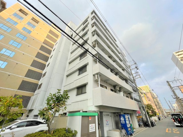 クレイン新大阪の外観