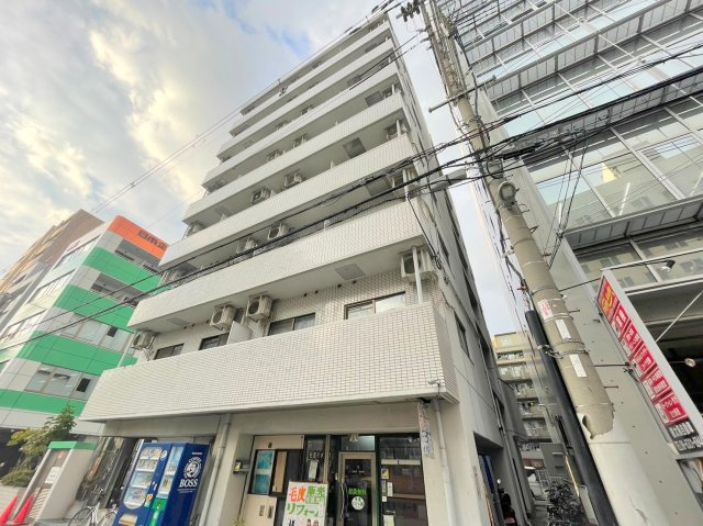 クレイン新大阪の外観