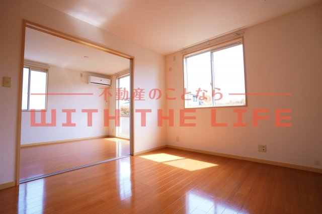 レシデンシア小森野 F棟【キャッシュバック対象物件】の洋室|きれいな洋室です