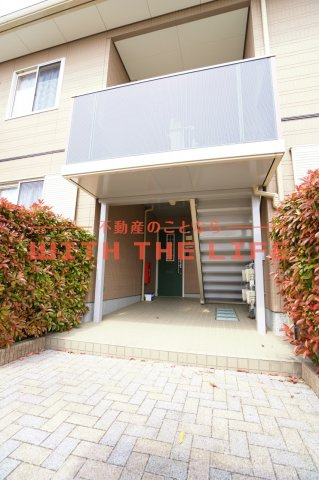 レシデンシア小森野 F棟【キャッシュバック対象物件】のエントランス|建物の内部です