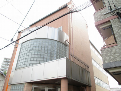 【その他共用部分】 | カリーナ東淡路 | 奇麗な入り口です