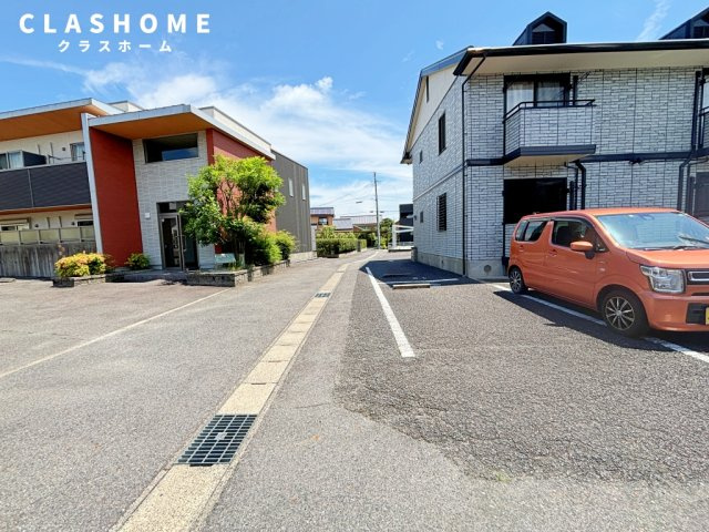 ルミエールランジェ　　刈谷市の賃貸ならクラスホーム刈谷店の駐車場
