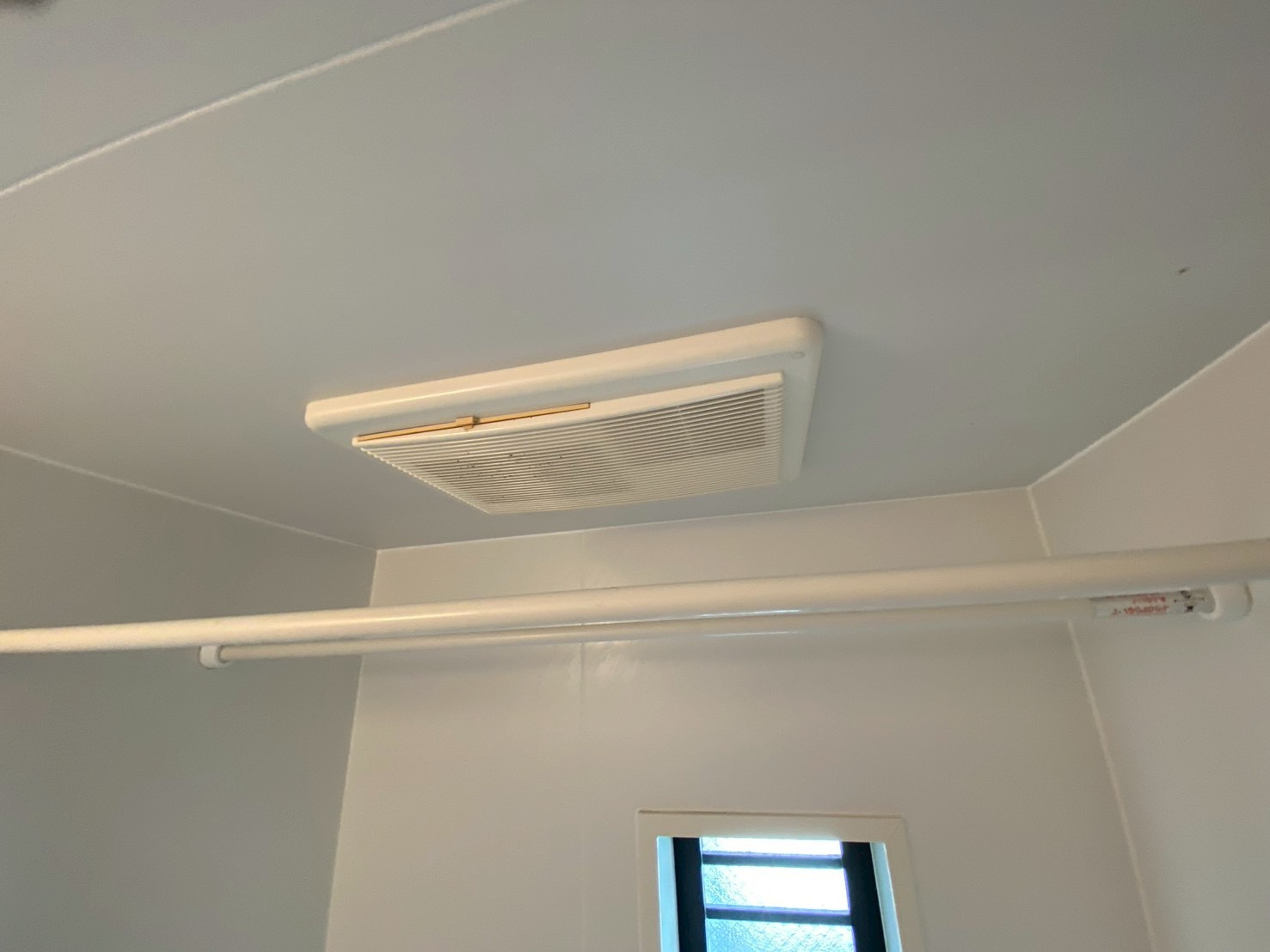 パルコート八木の浴室