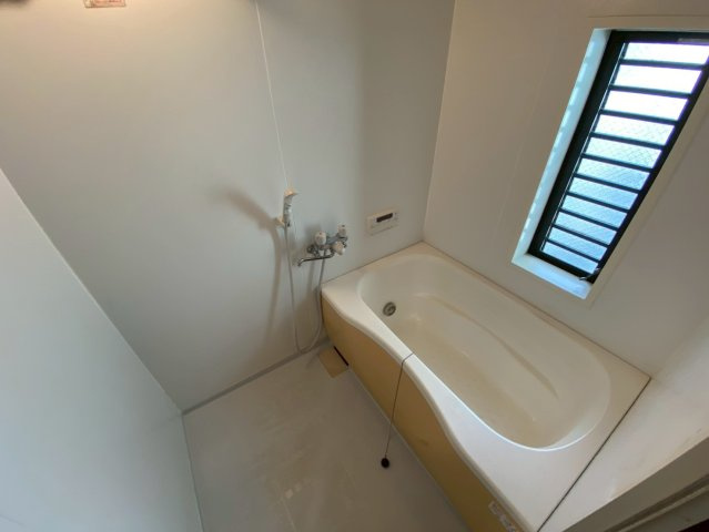 パルコート八木の浴室