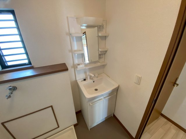 パルコート八木の洗面所