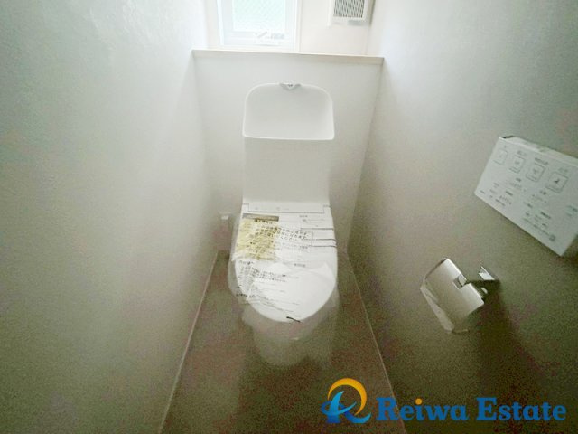 新築戸建　茅ヶ崎市柳島海岸のトイレ