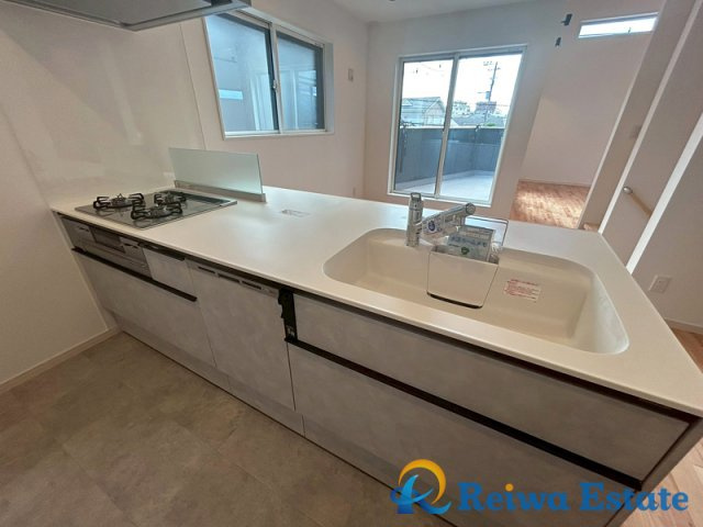 新築戸建　茅ヶ崎市柳島海岸のキッチン