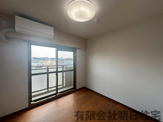 【洋室】 | サーパス北田町 | ゆったりした洋室です