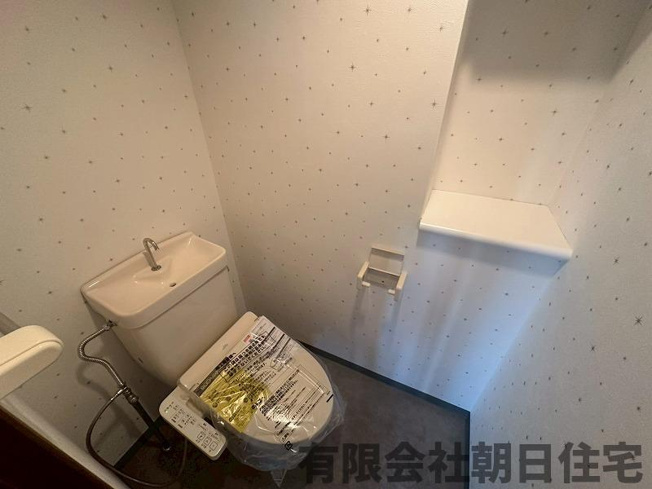 【トイレ】 | サーパス北田町 | 落ち着いた色調のトイレです