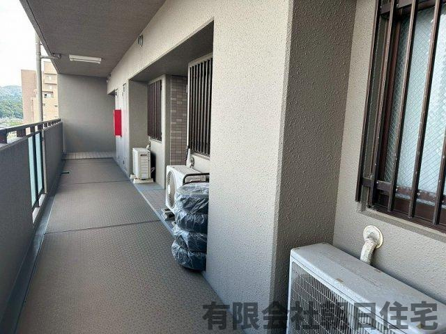 【玄関】 | サーパス北田町 | 明るい玄関です