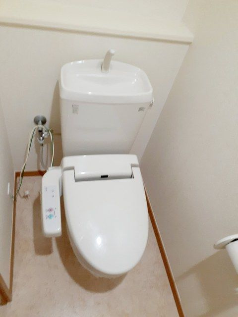 ソレイユ　アリセのトイレ|落ち着いたトイレです
