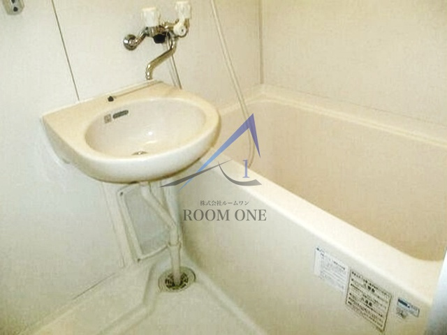 サンパティックオキクラの居間・リビング|洋室のお部屋です。