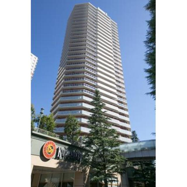 ユニゾンタワーの外観