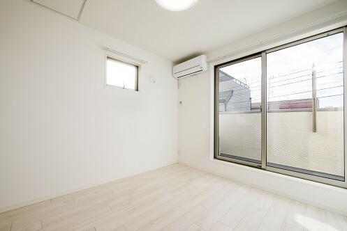 Glanbell墨田Ⅱ（グランベルスミダツー）の居間・リビング