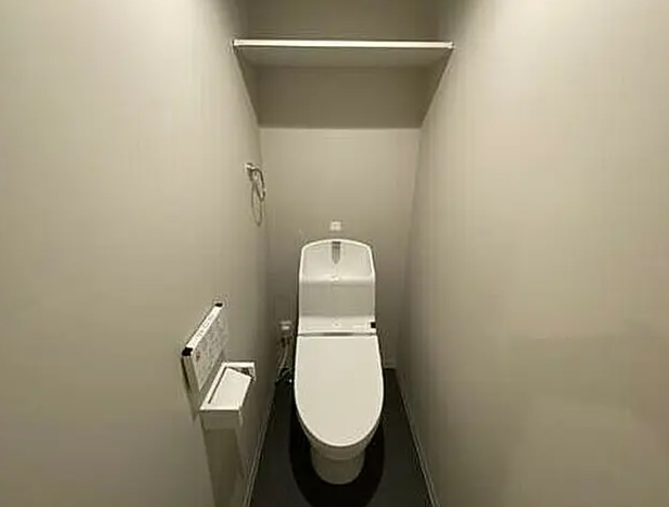 ＶＥＲＹ若江本町　東大阪市1棟売りアパートのトイレ