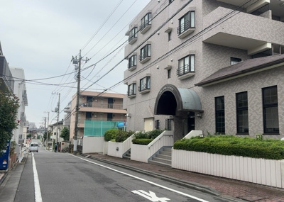 【展望】 | 日神パレステージ橋本 | 眺望の良さを楽しめるダイニングキッチンで家族団らんの時間を過ごしてはいかがでしょうか。バルコニーから見える景色を家族で眺める時間は、時間が経つのを忘れてしまいそうですね。是非、現地を見に行きましょう！