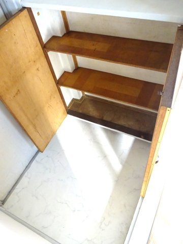 ＮＴハイム川口の玄関|＊イメージですシューズボックス