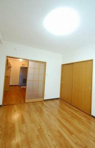 【居間・リビング】