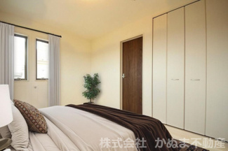 【洋室】 | Livele Garden.S 鹿沼千渡第8 | 〇洋室〇
＊写真内の家具・家電・備品等はCG加工により配置例を示したもので、販売価格に含まれず、実際のお部屋にはございませんのでご了承下さい