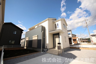 【外観】 | Livele Garden.S 鹿沼千渡第8 | 〇外観〇
土地面積：199.38㎡　建物面積108.47㎡　/25.10.2撮影