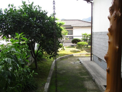 【庭】 | 企救丘一丁目26番18号（B-7）